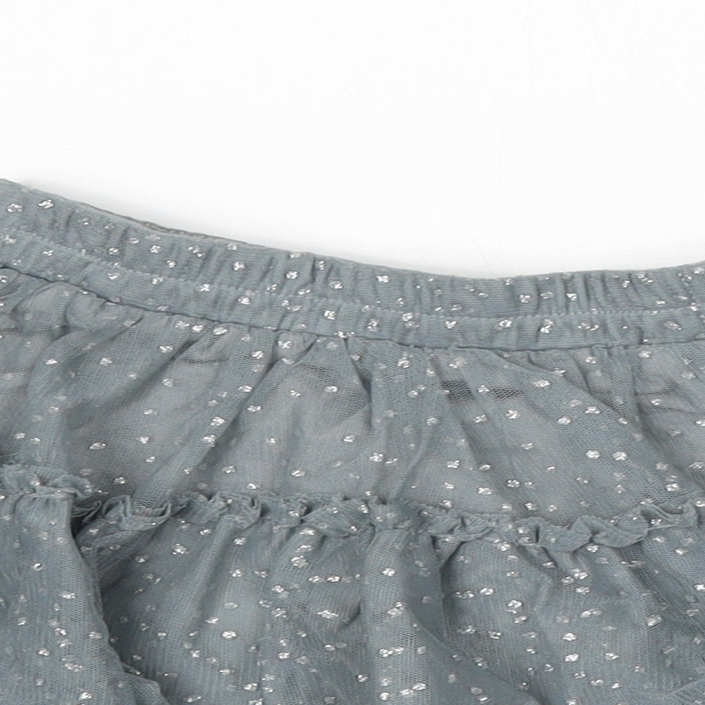Dunnes Stores Girls Grey Geometric Polyester Skater Skirt Size 6 Years Regular
