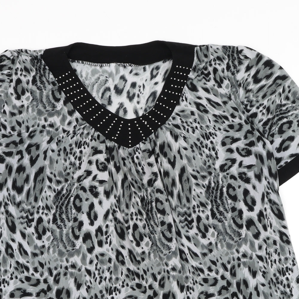 Preworn Womens Grey Animal Print Polyester Basic Blouse Size L Scoop Neck - Leopard Print