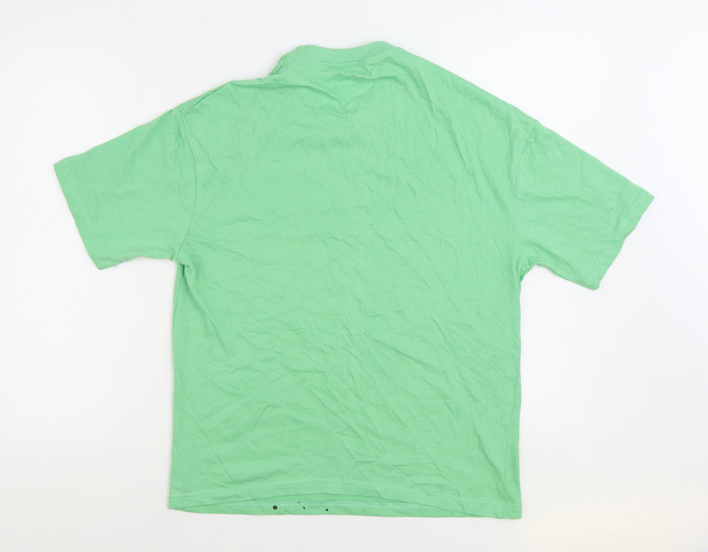 Preworn Boys Green 100% Cotton Basic T-Shirt Size 13-14 Years Round Neck Pullover - Slogan