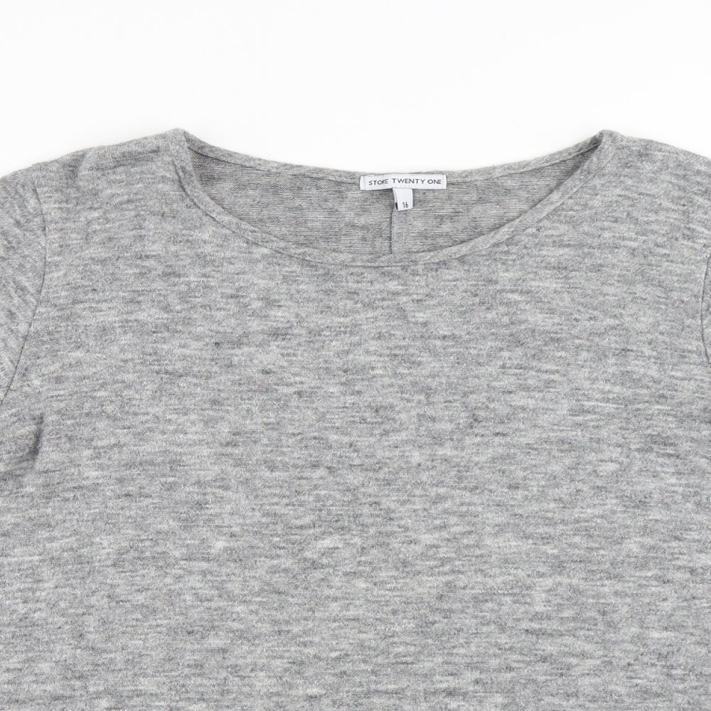 Store Twenty One Womens Grey Acrylic Basic T-Shirt Size 16 Round Neck