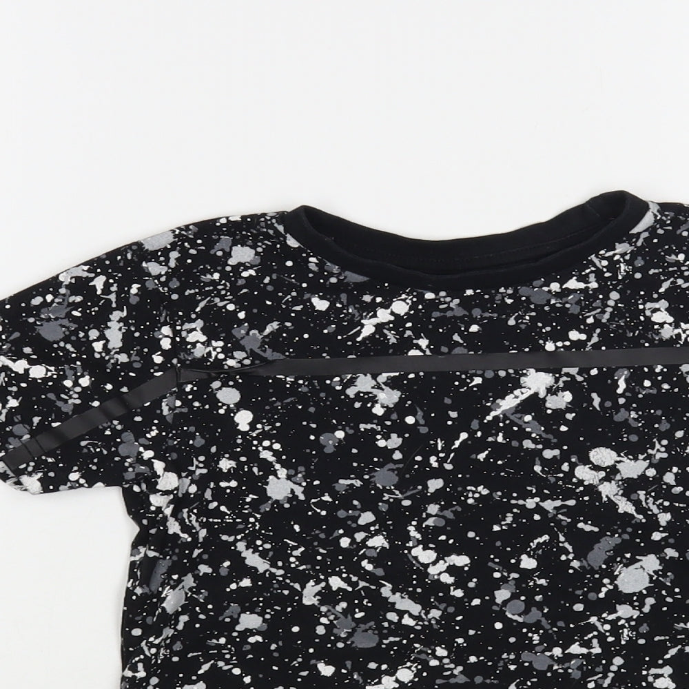 George Boys Black Geometric Cotton Pullover T-Shirt Size 4-5 Years Crew Neck Pullover