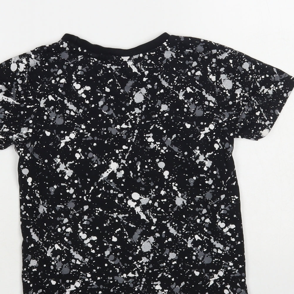George Boys Black Geometric Cotton Pullover T-Shirt Size 4-5 Years Crew Neck Pullover