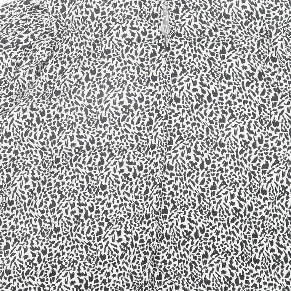 Primark Womens White Animal Print Viscose Basic Blouse Size 14 Crew Neck