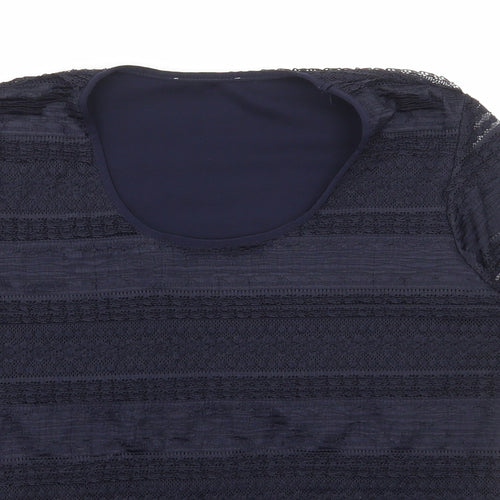 Preworn Womens Blue Polyester Basic T-Shirt Size L Scoop Neck - Lace Detail