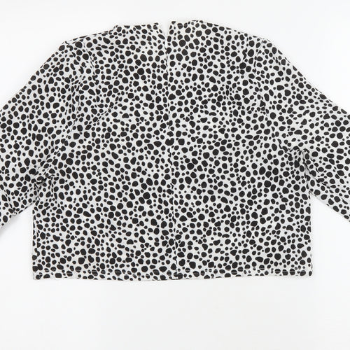 PRETTYLITTLETHING Womens White Animal Print Polyester Cropped T-Shirt Size 10 Round Neck - Dalmatian print