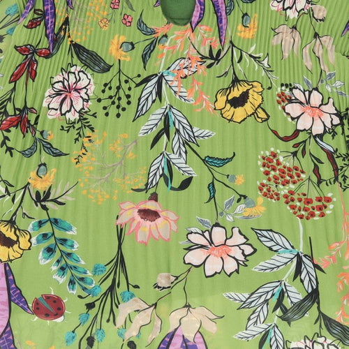 Preworn Womens Green Floral Polyester Jersey Blouse Size S Crew Neck