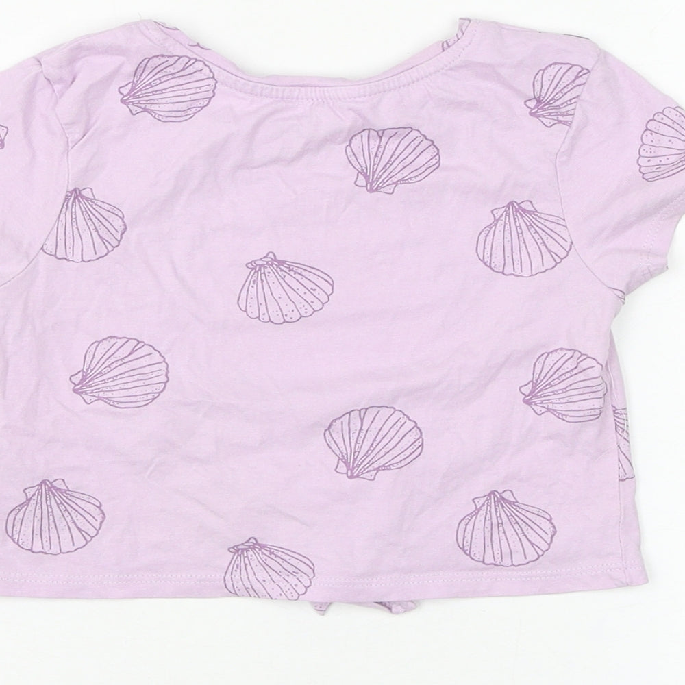 Primark Girls Purple Geometric Cotton Basic T-Shirt Size 4-5 Years Round Neck Pullover - Knot Front. Sea Shell
