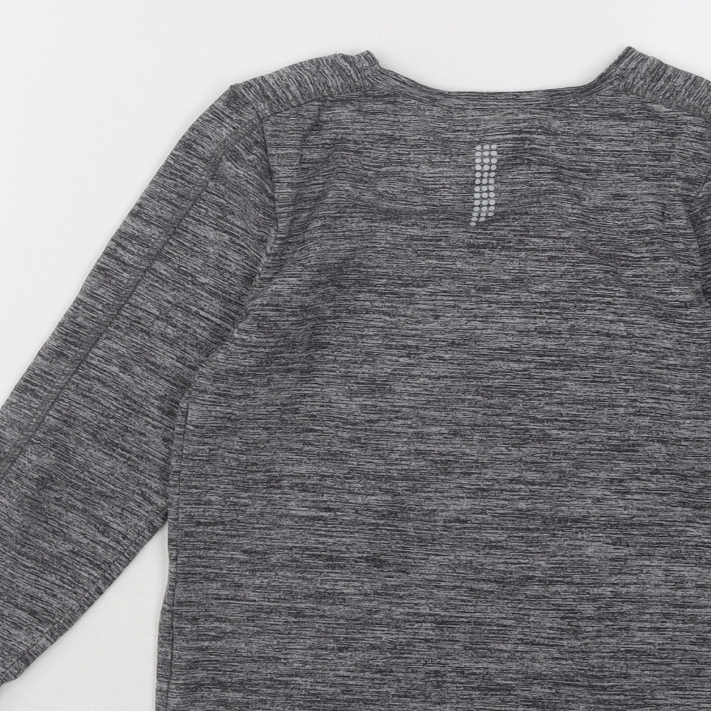 Dunnes Stores Boys Grey Geometric Cotton Basic T-Shirt Size 6-7 Years Round Neck Pullover