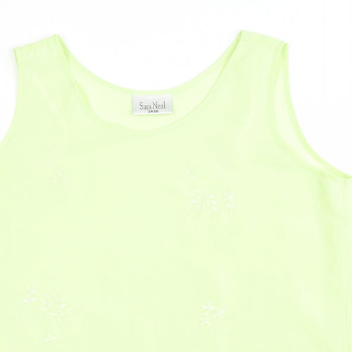 Sara Neal Womens Green Floral Polyester Basic T-Shirt Size 16 Scoop Neck