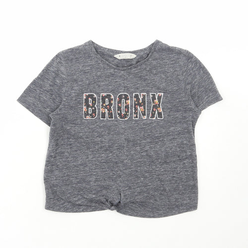 Matalan Girls Grey Floral Cotton Cropped T-Shirt Size 9 Years Round Neck Pullover - Bronx