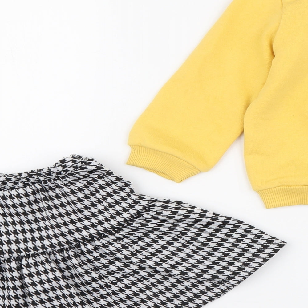 F&F Girls Yellow Herringbone Cotton Skirt Outfit/Set Size 2-3 Years Pullover