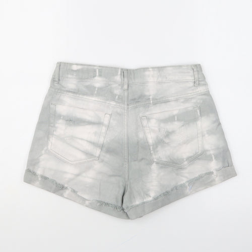 FOREVER 21 Womens Grey Cotton Hot Pants Shorts Size 28 in L4 in Regular Button - Tie Dye