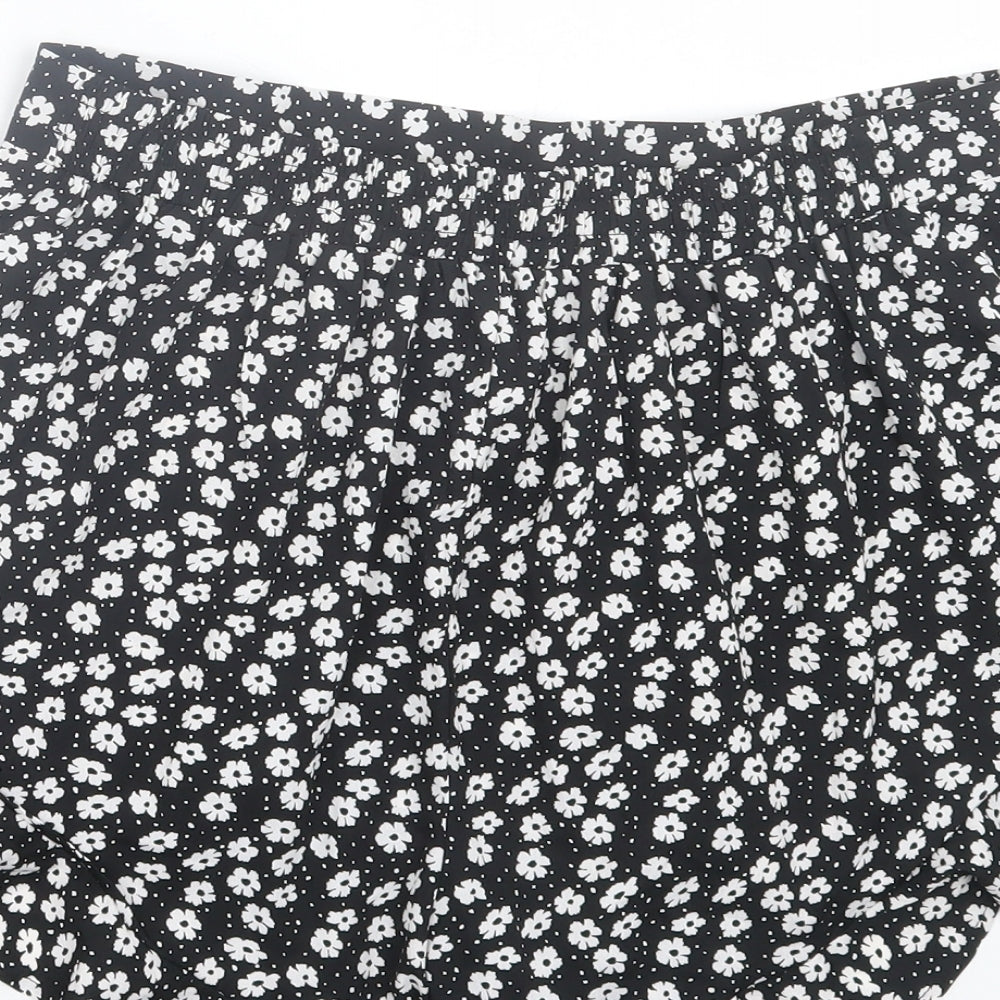 Boohoo Womens Black Floral Polyester Paperbag Shorts Size 14 Regular Pull On
