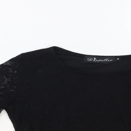Republic Womens Black Floral Polyester Cropped Blouse Size M Round Neck