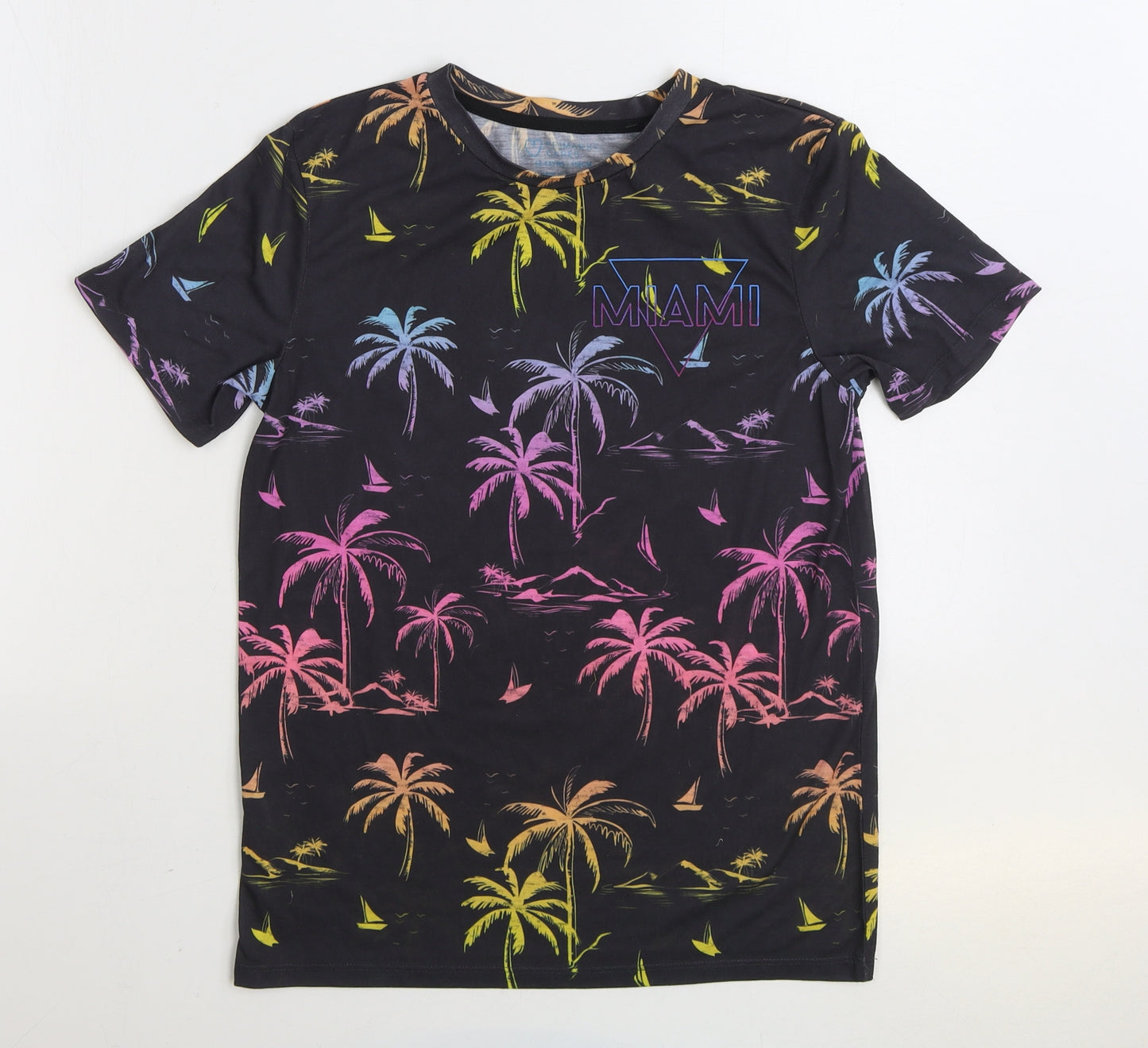 Primark Boys Black Geometric Polyester Basic T-Shirt Size 12-13 Years Round Neck Pullover - Palm Trees