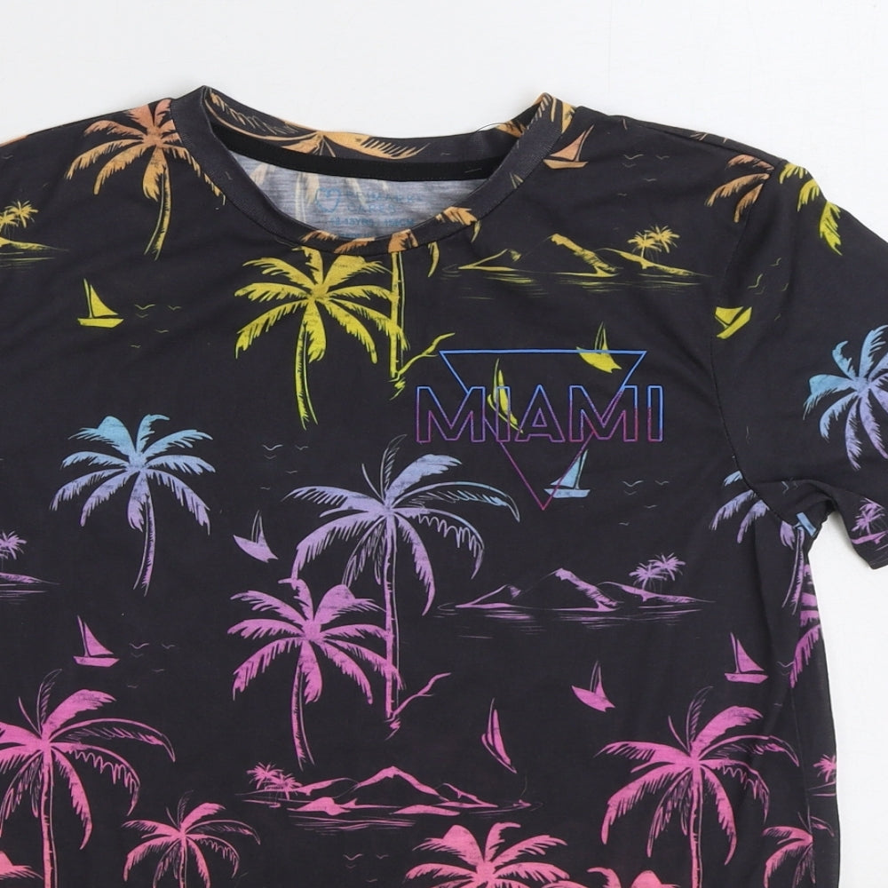 Primark Boys Black Geometric Polyester Basic T-Shirt Size 12-13 Years Round Neck Pullover - Palm Trees