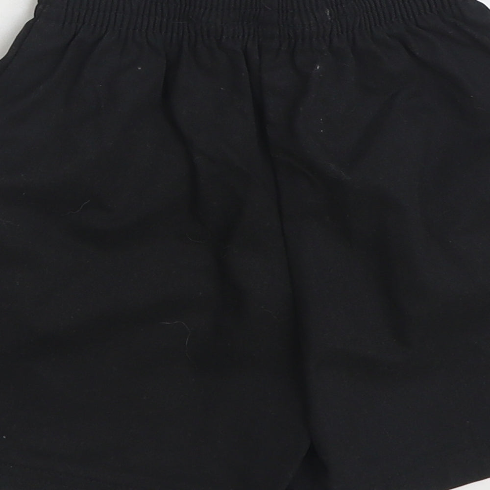 David Luke Boys Black Cotton Sweat Shorts Size 6-7 Years Regular