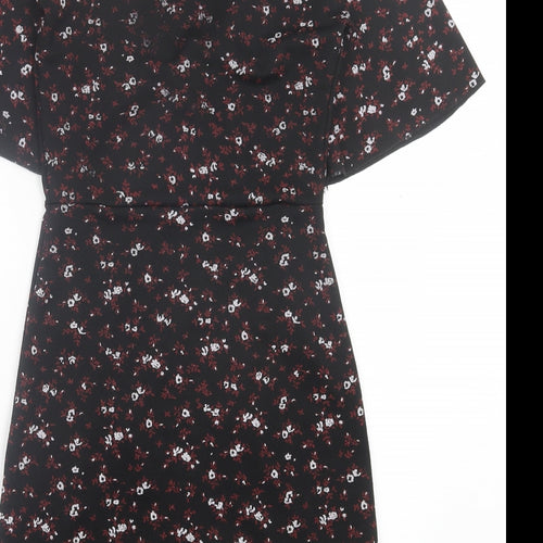 PRETTYLITTLETHING Womens Black Floral Polyester Shift Size 4 V-Neck Pullover