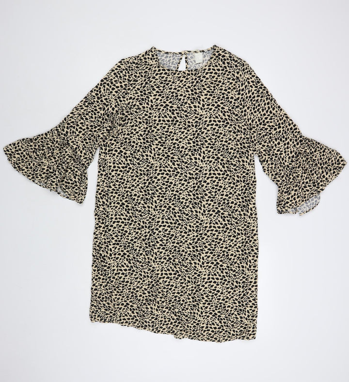 H&M Womens Beige Animal Print Viscose Shift Size 12 Round Neck Button