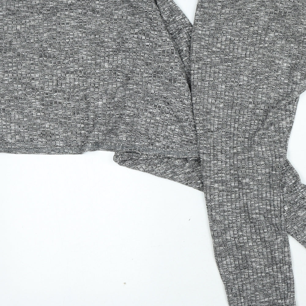 Boohoo Womens Grey Polyester Basic T-Shirt Size 10 Crew Neck - Two Piece