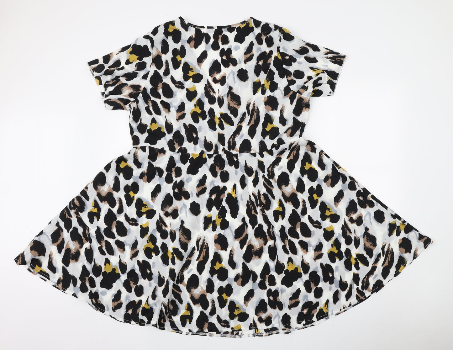SheIn Womens Multicoloured Animal Print Polyester Basic Blouse Size XL V-Neck - Leopard Print