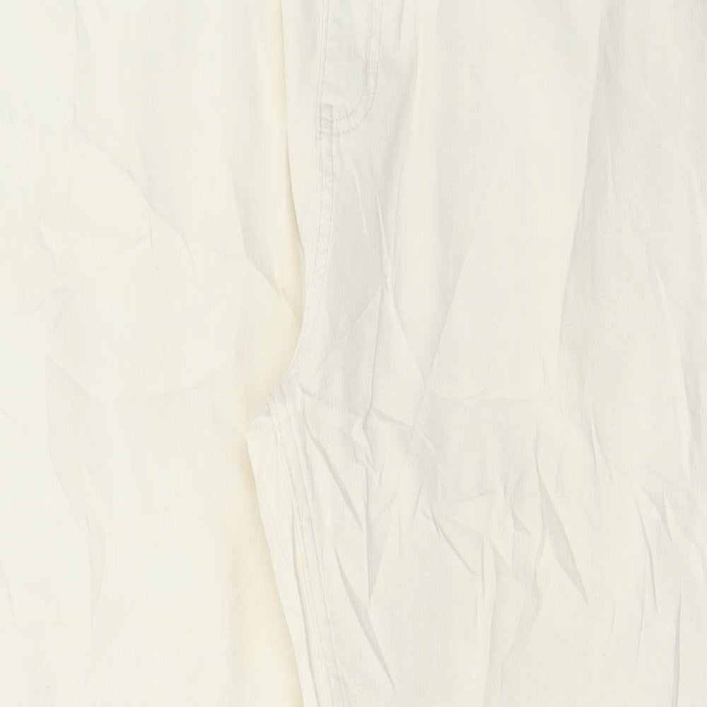 Marks and Spencer Womens Ivory Cotton Straight Jeans Size 18 L29 in Regular Zip
