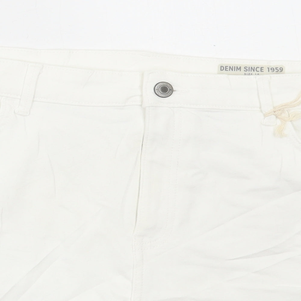 Marks and Spencer Womens White Cotton Bermuda Shorts Size 18 L3 in Regular Button