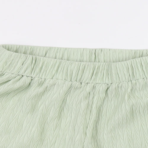 SHIEN Womens Green 100% Polyester Wrap Shorts Size 6 L5 in Relaxed Pull On