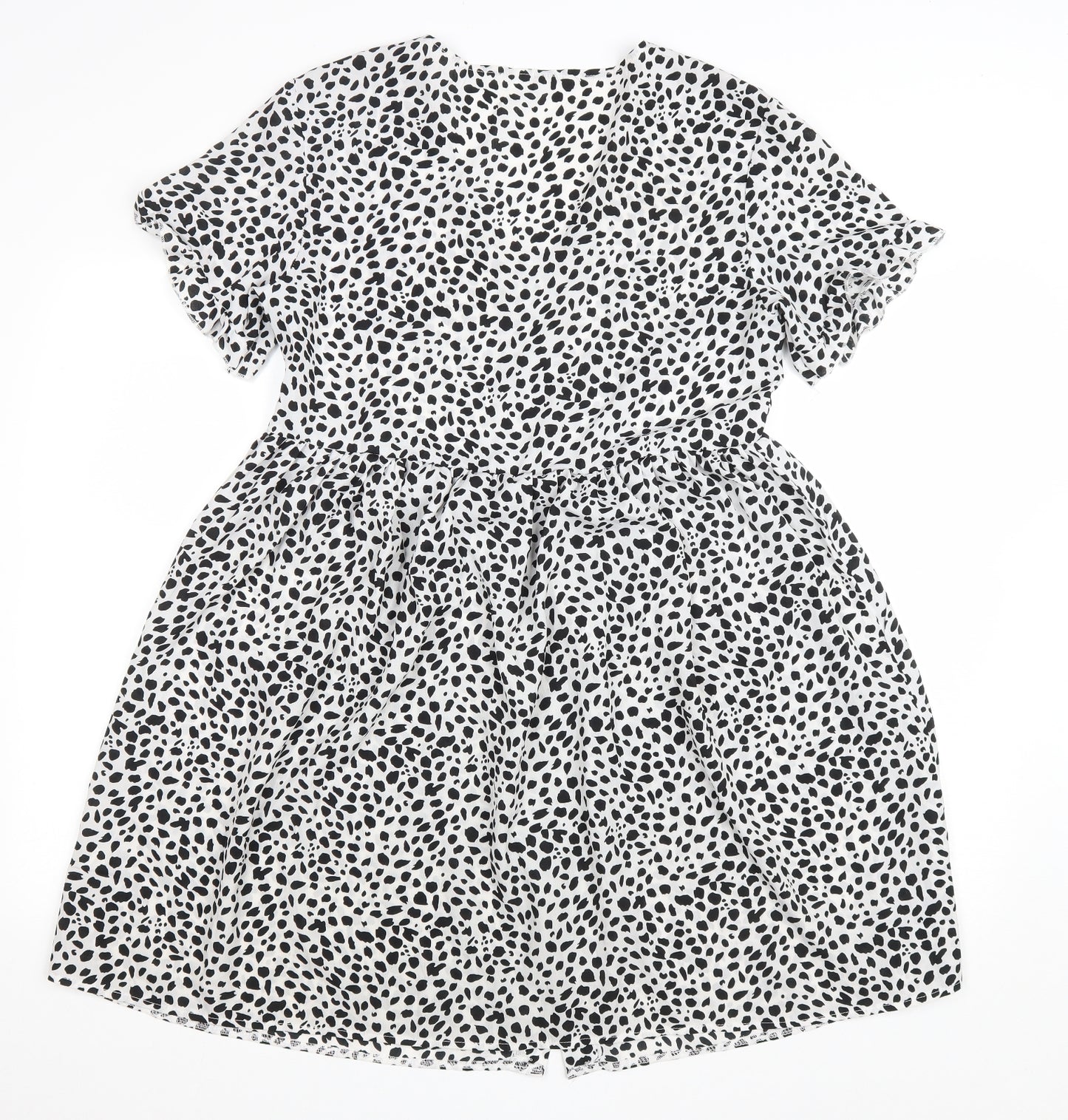 SheIn Womens White Animal Print Polyester Fit & Flare Size M V-Neck Button