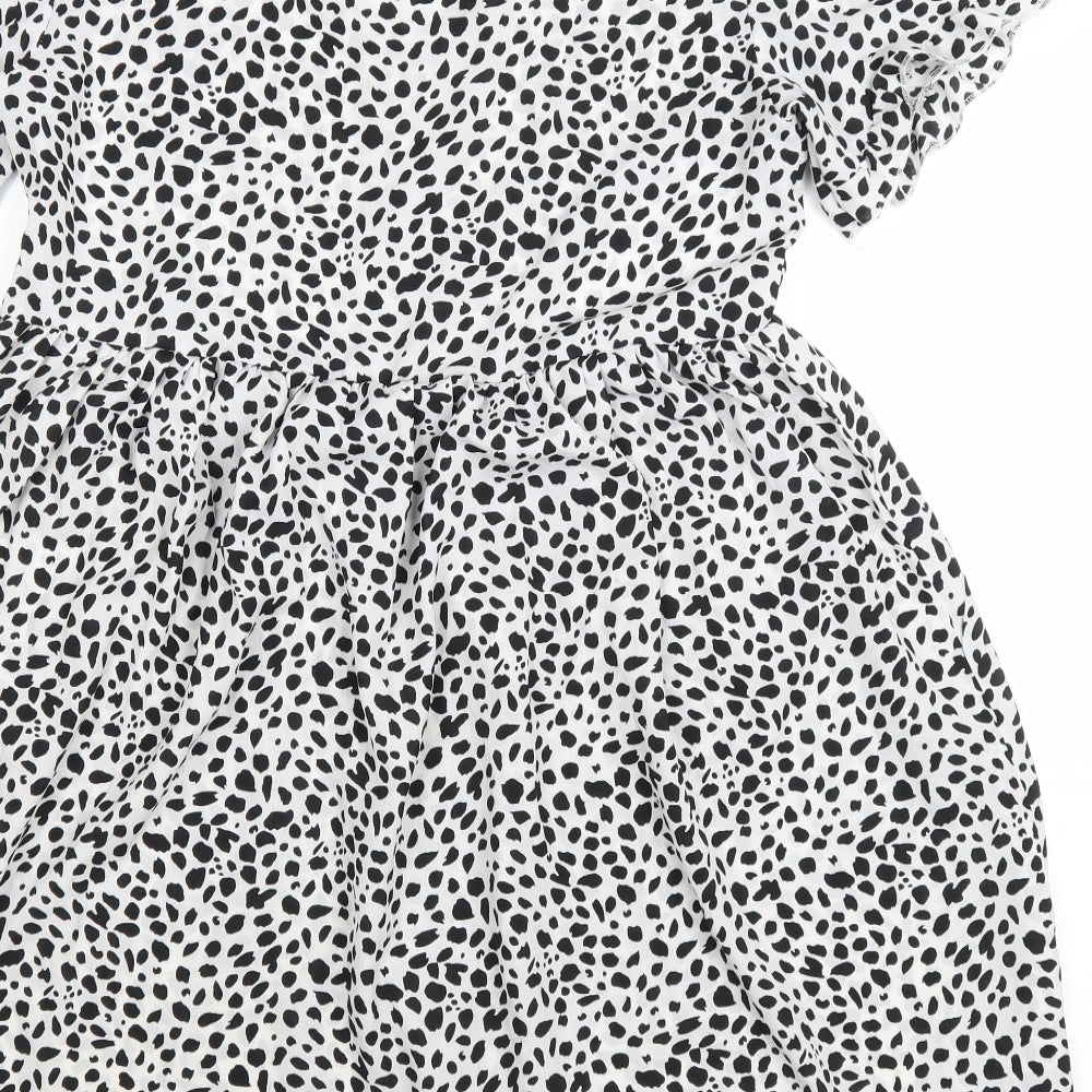 SheIn Womens White Animal Print Polyester Fit & Flare Size M V-Neck Button