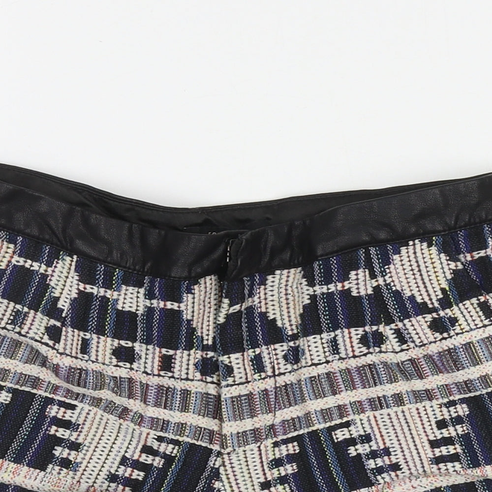 FOREVER 21 Womens Multicoloured Geometric Polyester Hot Pants Shorts Size XS L3 in Regular Zip