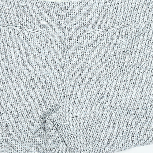Marks and Spencer Womens Blue Houndstooth Polyester Cut-Off Shorts Size 20 Regular Zip