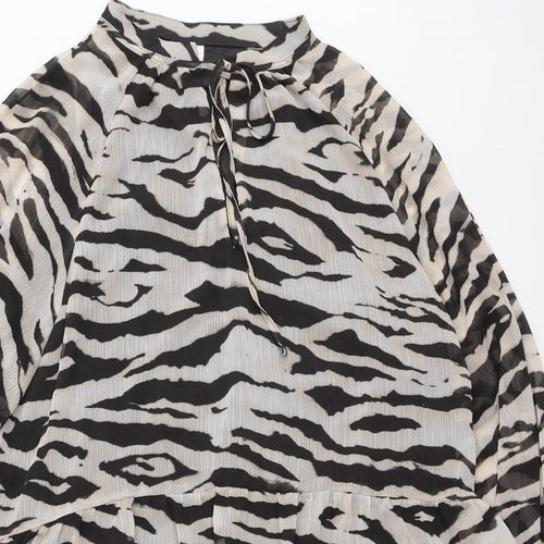 H&M Womens Ivory Animal Print Polyester Trapeze & Swing Size M Mock Neck Tie