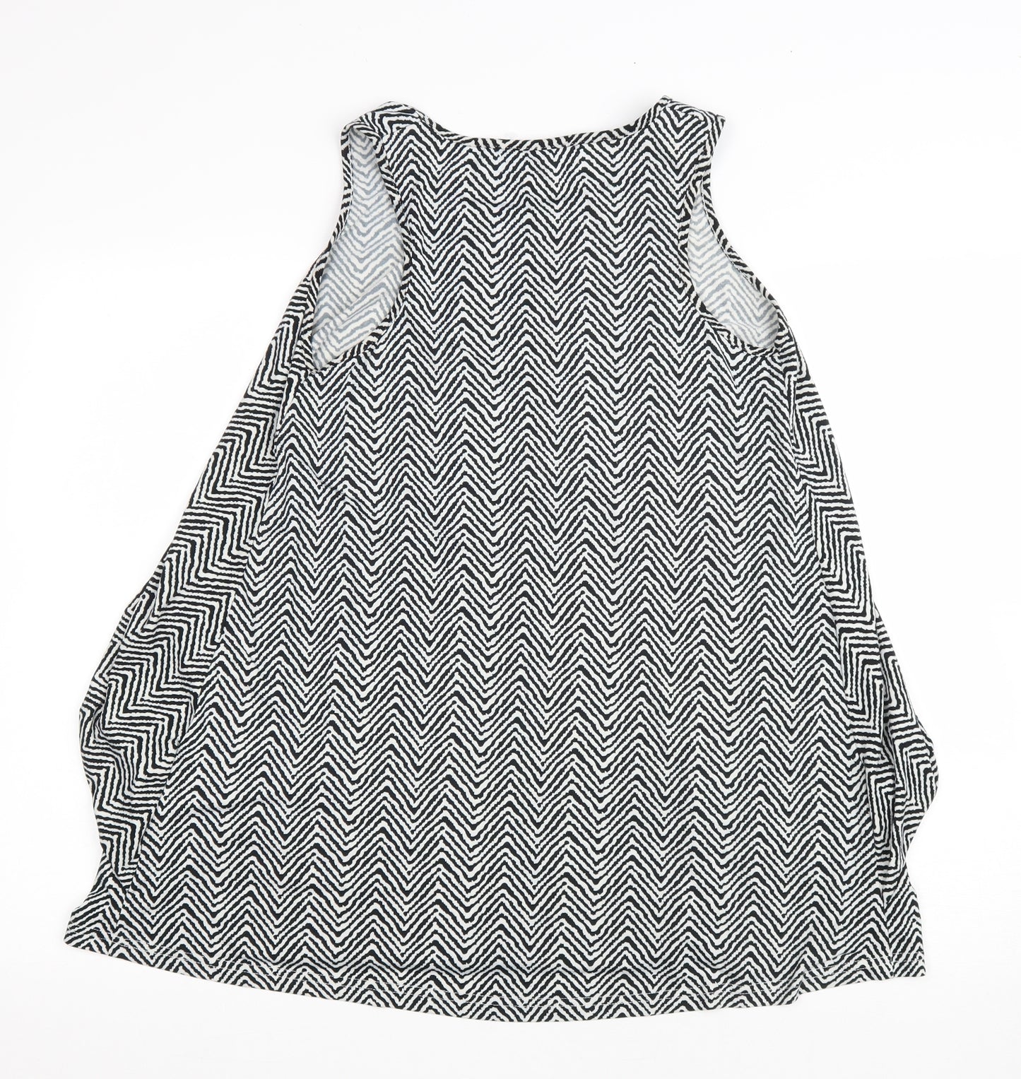 QED London Womens White Geometric Polyester Basic Tank Size S Scoop Neck