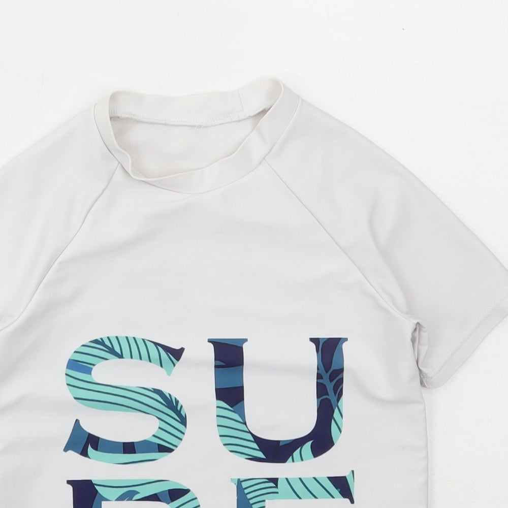 Preworn Boys White Polyester Basic T-Shirt Size 9 Years Round Neck Pullover - Swim T-Shirt SURF