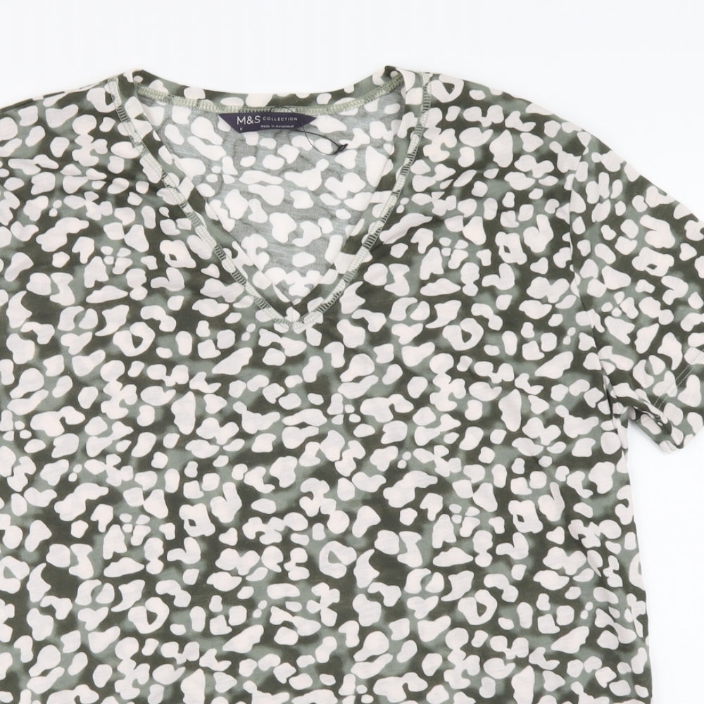 Marks and Spencer Womens Green Animal Print Polyester Basic T-Shirt Size 8 V-Neck - Leopard pattern