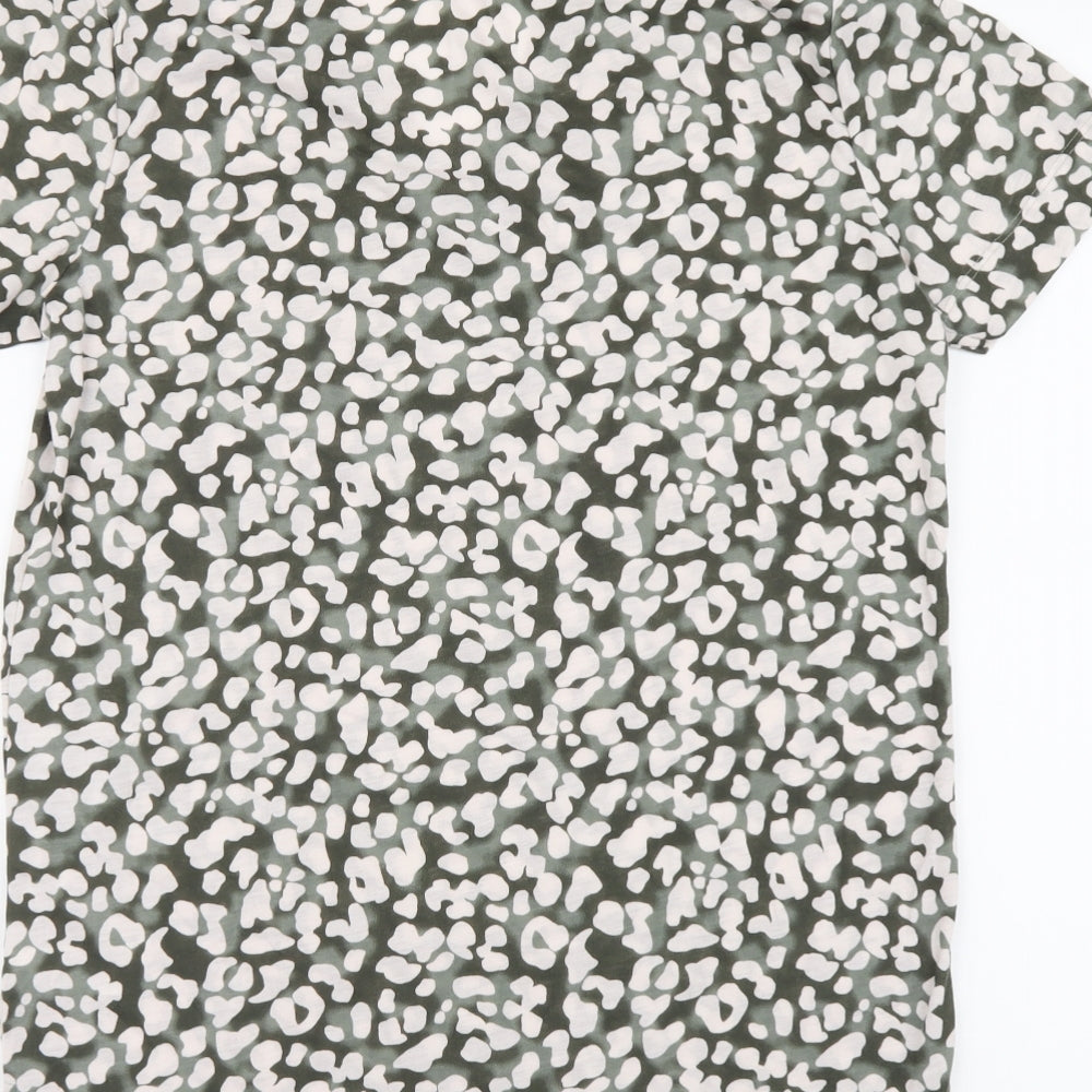 Marks and Spencer Womens Green Animal Print Polyester Basic T-Shirt Size 8 V-Neck - Leopard pattern