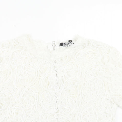 Cameo Rose Womens White Floral Polyester Cropped T-Shirt Size 6 Crew Neck