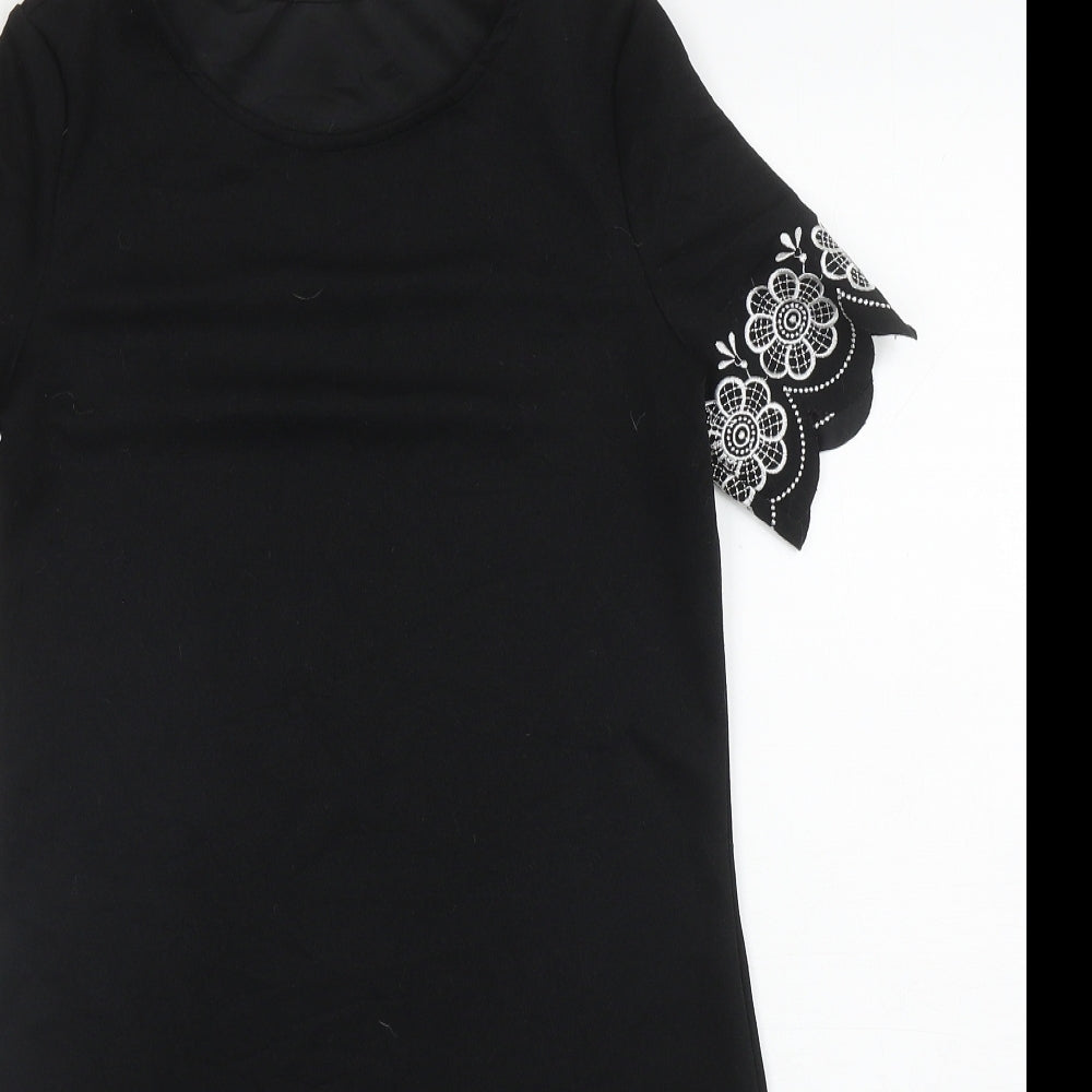 Preworn Womens Black Floral Polyester Tunic Blouse Size S Boat Neck