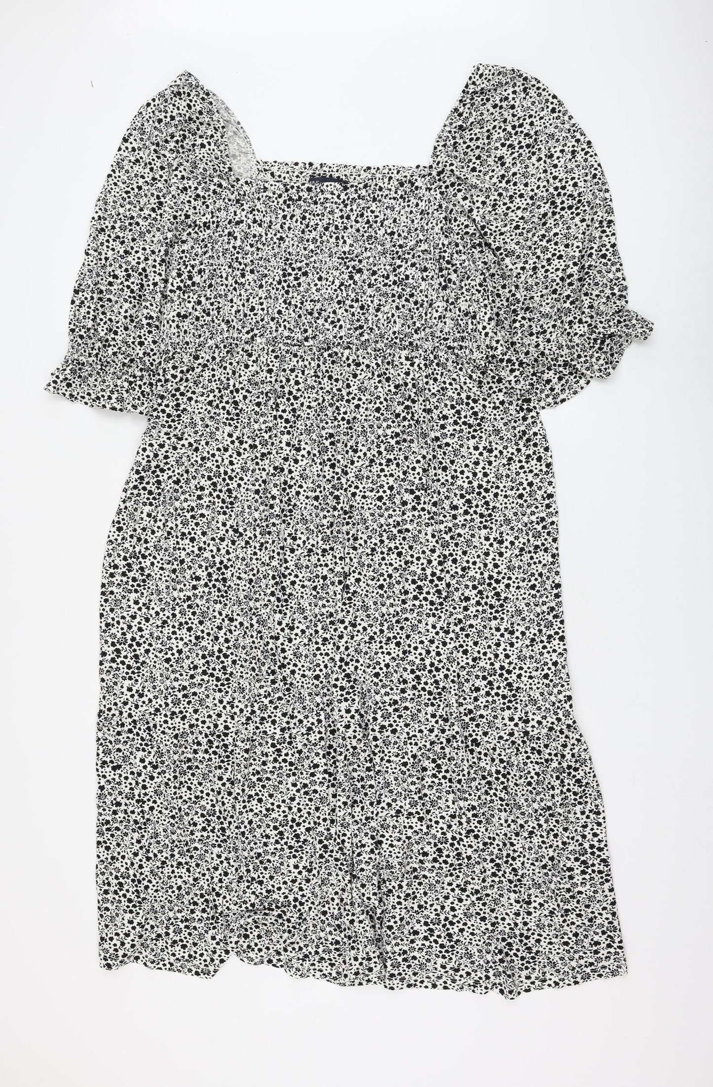 Marks and Spencer Womens White Floral Viscose Shift Size 22 Square Neck Pullover