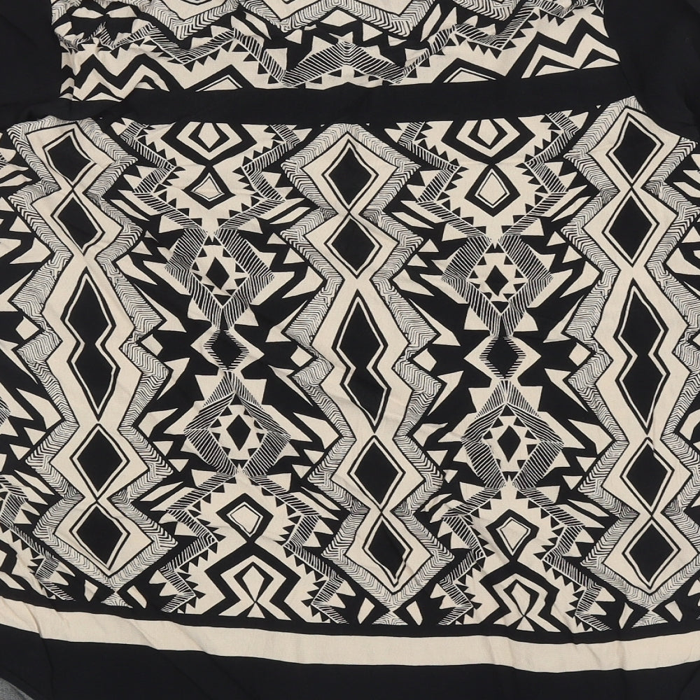 Marks and Spencer Womens Black Geometric Viscose Basic Blouse Size 16 V-Neck
