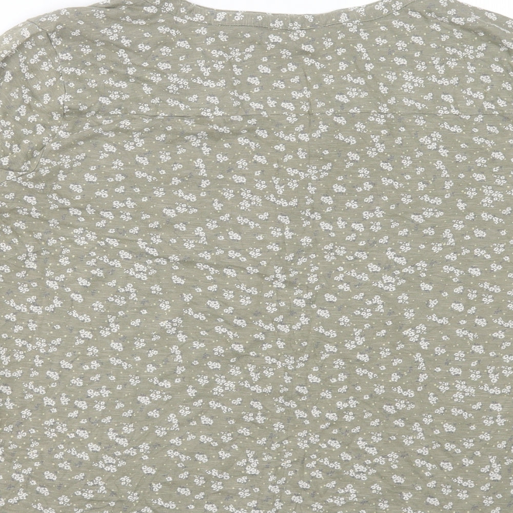 Nutmeg Womens Green Floral Cotton Basic T-Shirt Size 16 V-Neck