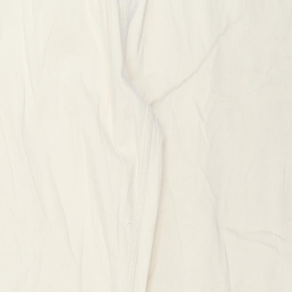 Marks and Spencer Womens Ivory Cotton Straight Jeans Size 18 L28 in Slim Button