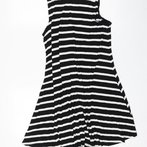 Old Navy Womens Black Striped Viscose Basic Blouse Size M Round Neck