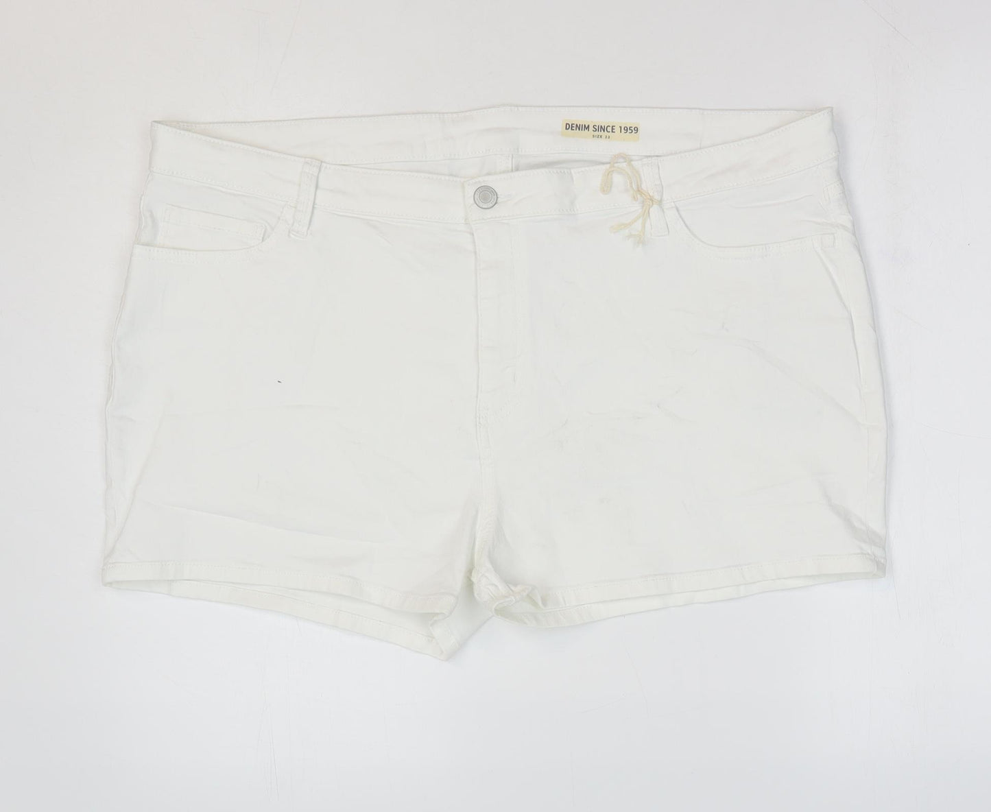 Marks and Spencer Womens White Cotton Hot Pants Shorts Size 22 L4 in Regular Zip