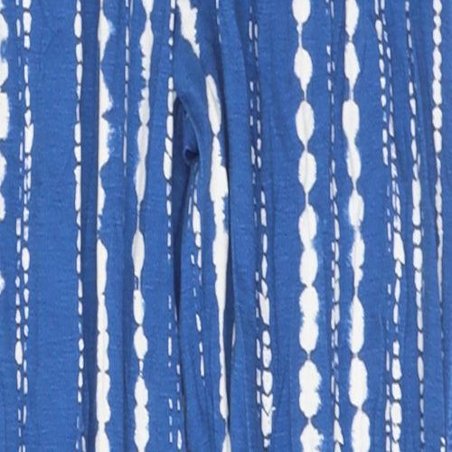 Marks and Spencer Womens Blue Striped Polyester Capri Leggings Size 6 L28 in