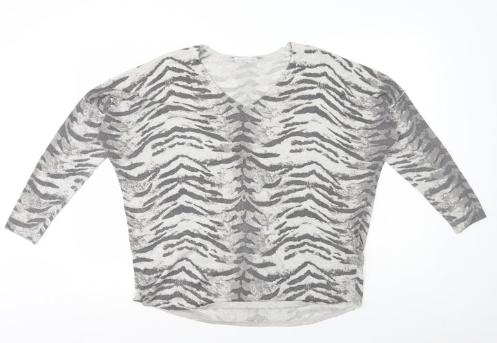 Peace and Love Womens Grey V-Neck Animal Print Polyester Pullover Jumper Size 14 - Tiger print
