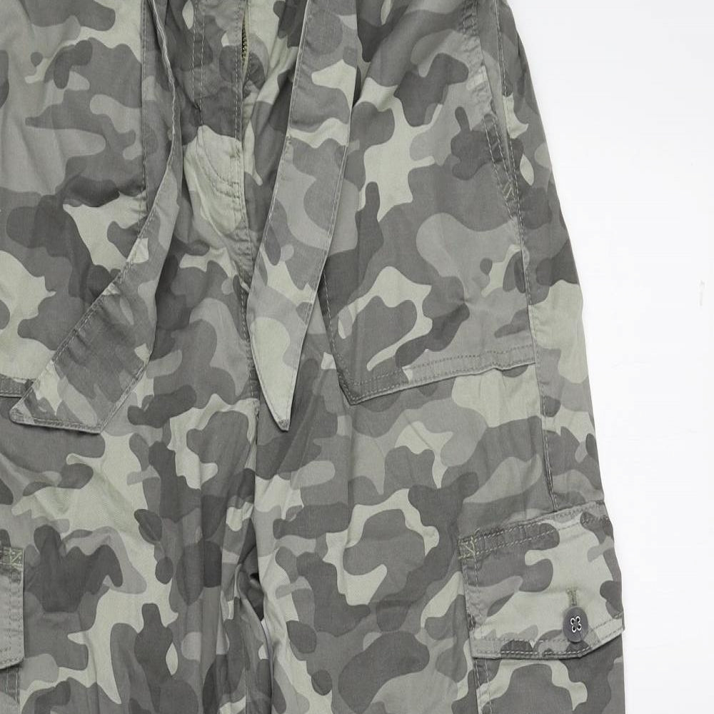 Marks and Spencer Womens Green Camouflage Lyocell Cargo Trousers Size 12 L22 in Regular Zip