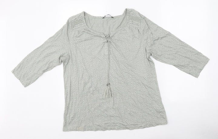 Bonmarché Womens Green Geometric Polyester Jersey T-Shirt Size 16 V-Neck