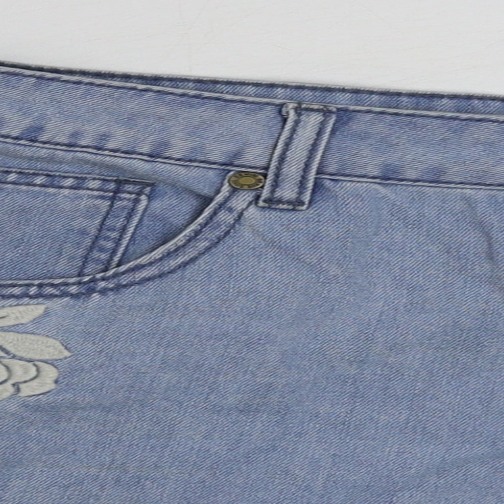 Brave Soul Womens Blue Floral Cotton Hot Pants Shorts Size 14 Regular Button